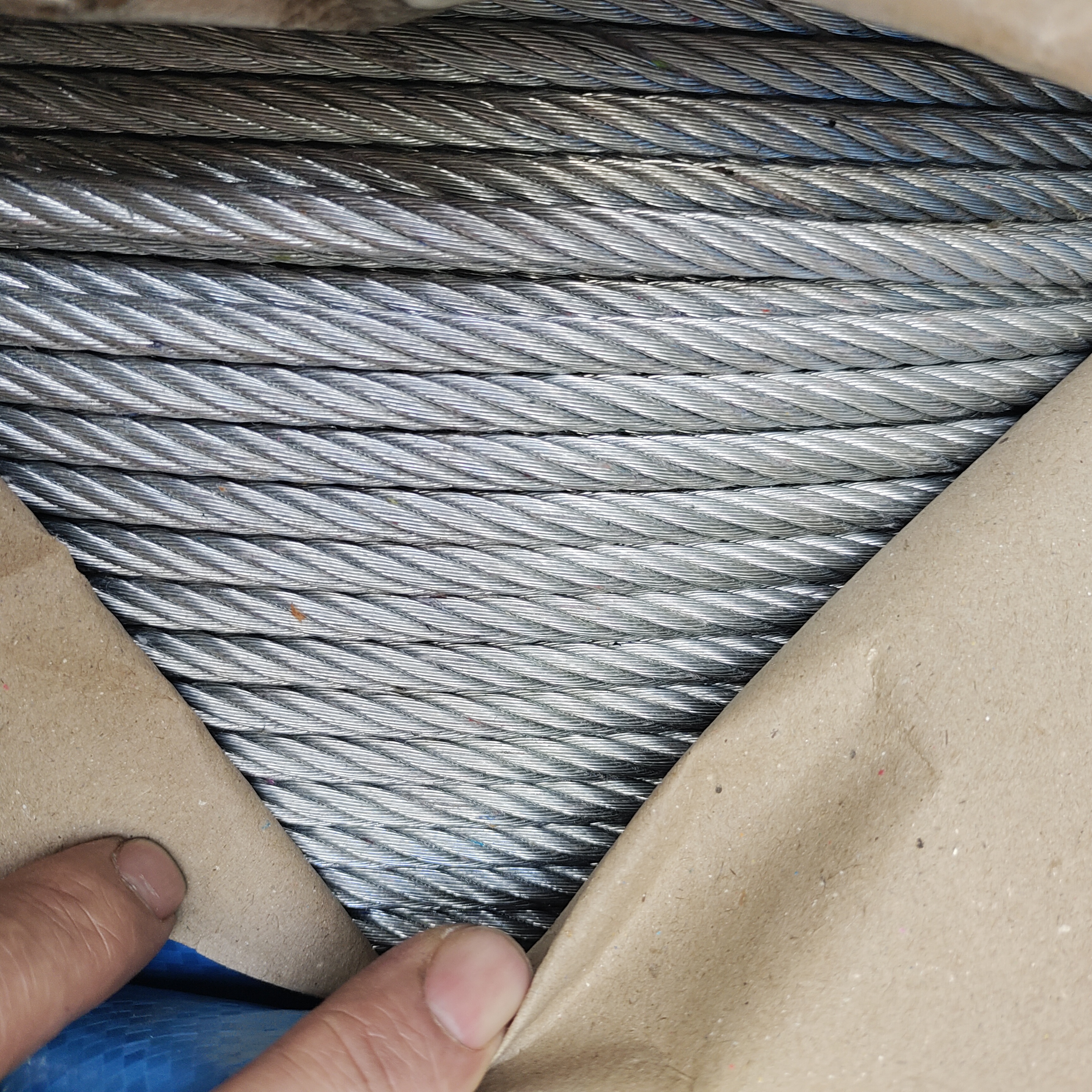 6X12+7FC Electro Galvanized Steel Wire Rope Fiber Core Dry Surface